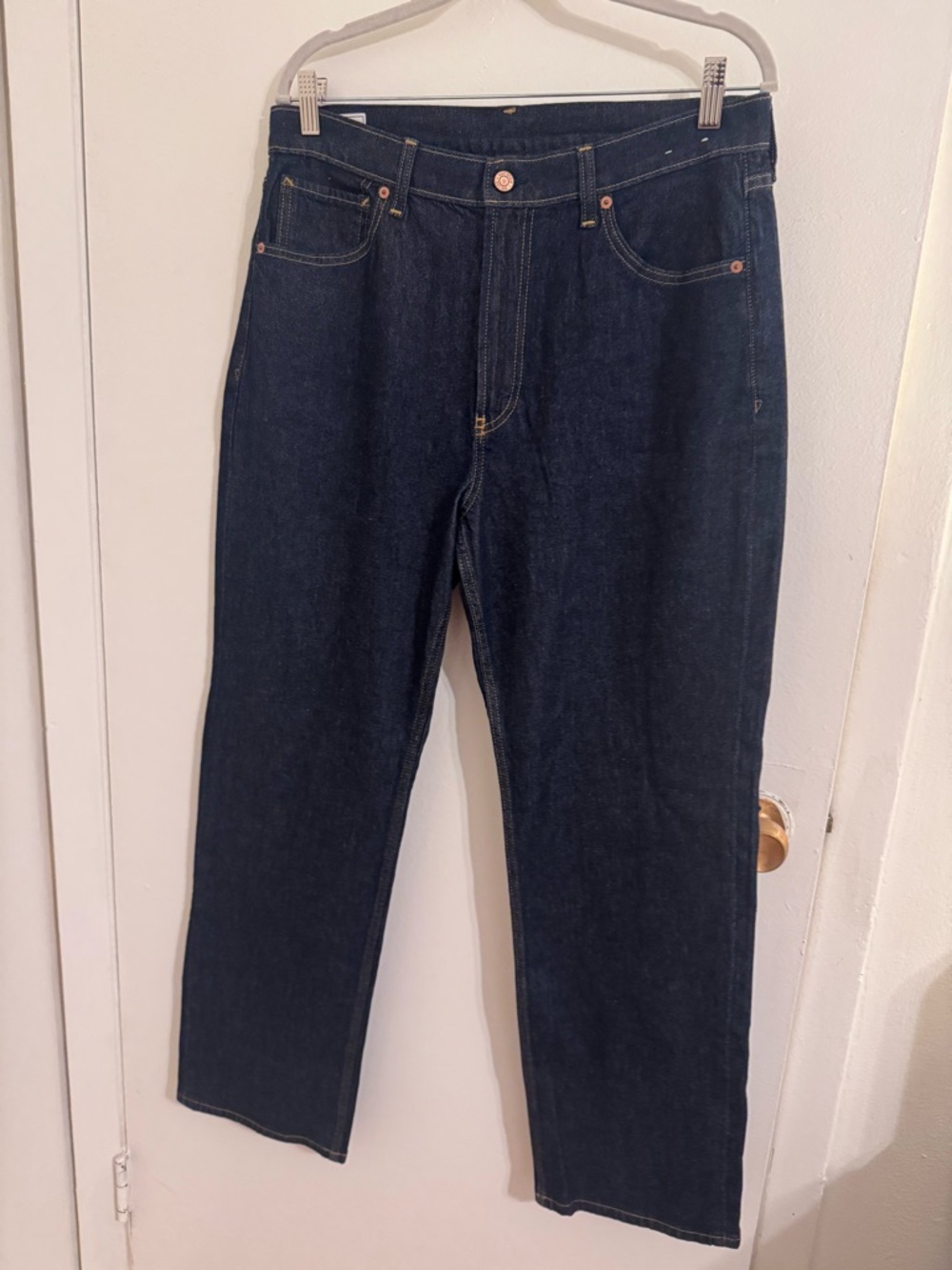 Gap 90s Loose High-Rise Straight Leg Jeans in Dark Indigo - Picture 2 of 5